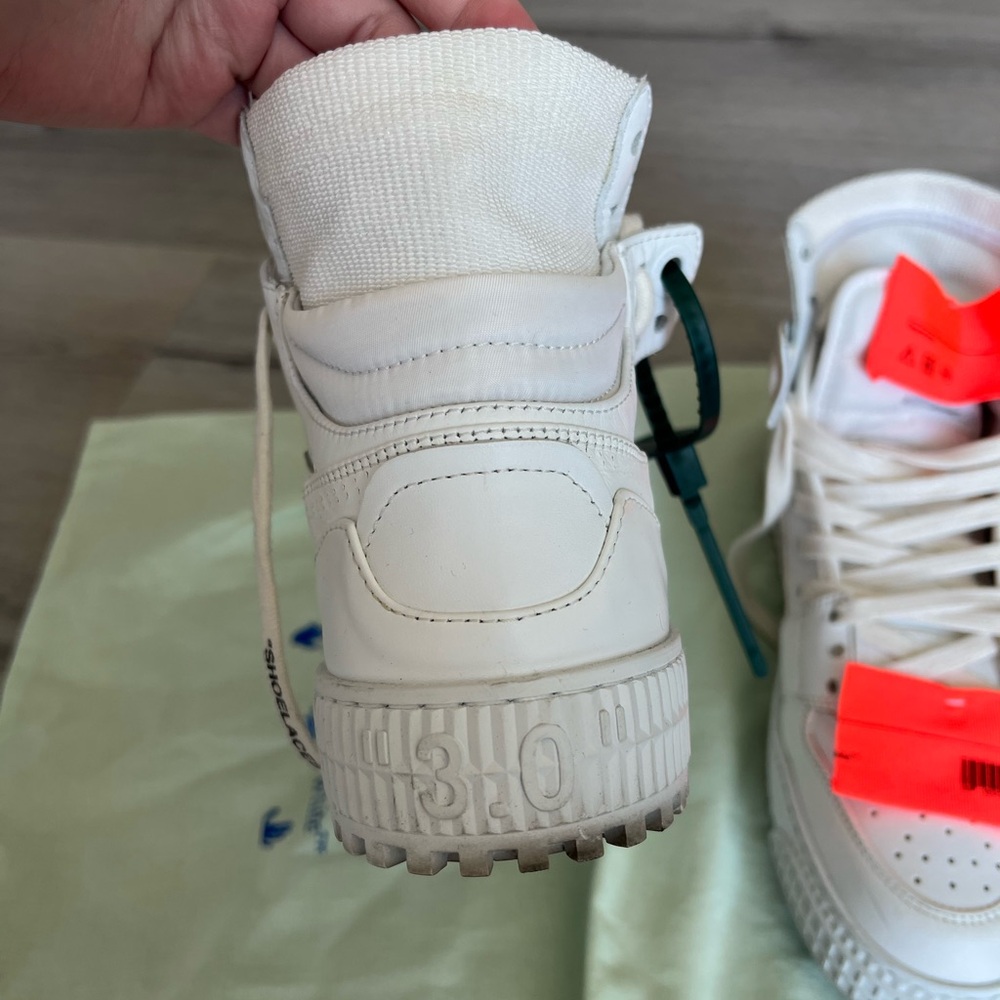 Authentic off white high top sneakers - Picture 5 of 8